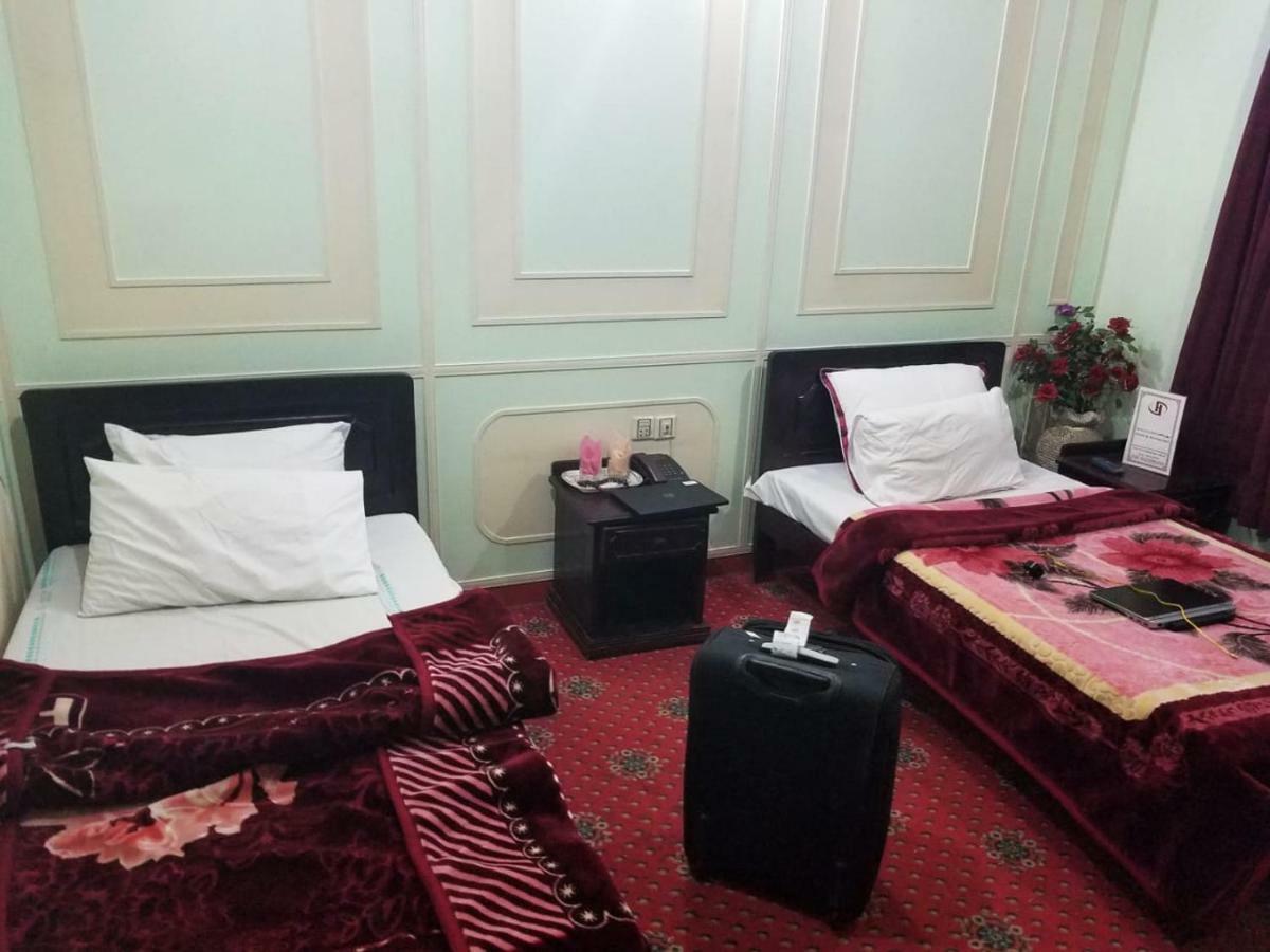 Hotel Dewanekhas Skardu Exterior photo
