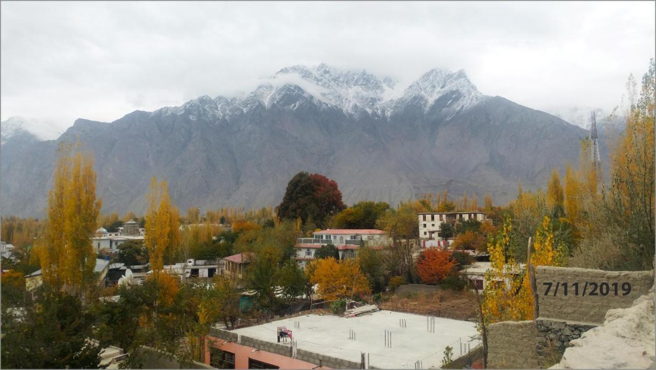 Hotel Dewanekhas Skardu Exterior photo